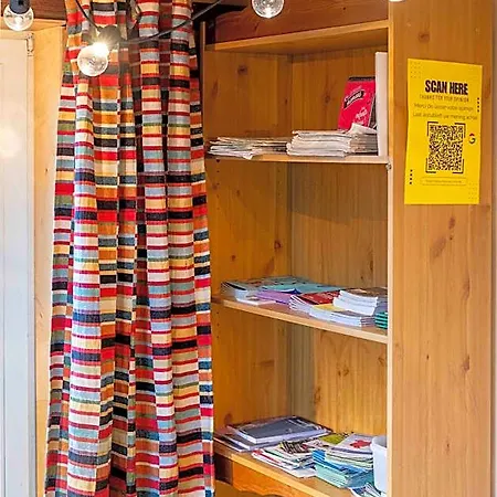 Tiny House Les Jours Heureux Sejour Nature Pres De Dinant Et Des Lacs De L Eau D Heure Philippeville