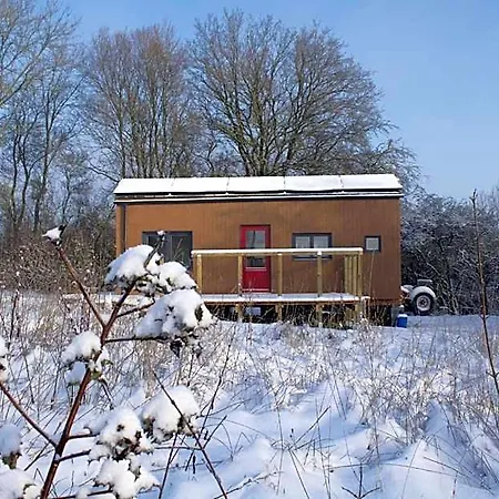 Hotel Tiny House Les Jours Heureux Sejour Nature Pres De Dinant Et Des Lacs De L Eau D Heure Philippeville