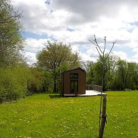 Tiny House Les Jours Heureux Sejour Nature Pres De Dinant Et Des Lacs De L Eau D Heure * Philippeville