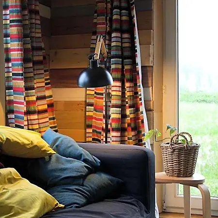 Tiny House Les Jours Heureux Sejour Nature Pres De Dinant Et Des Lacs De L Eau D Heure Philippeville